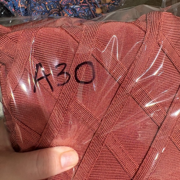 House of CB burnt orange Bodycon dress NWOT - Picture 5 of 5